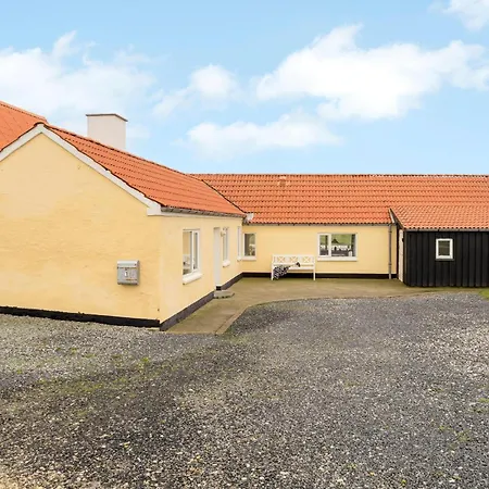 3 Bedroom Awesome In Ferienhaus Løkken